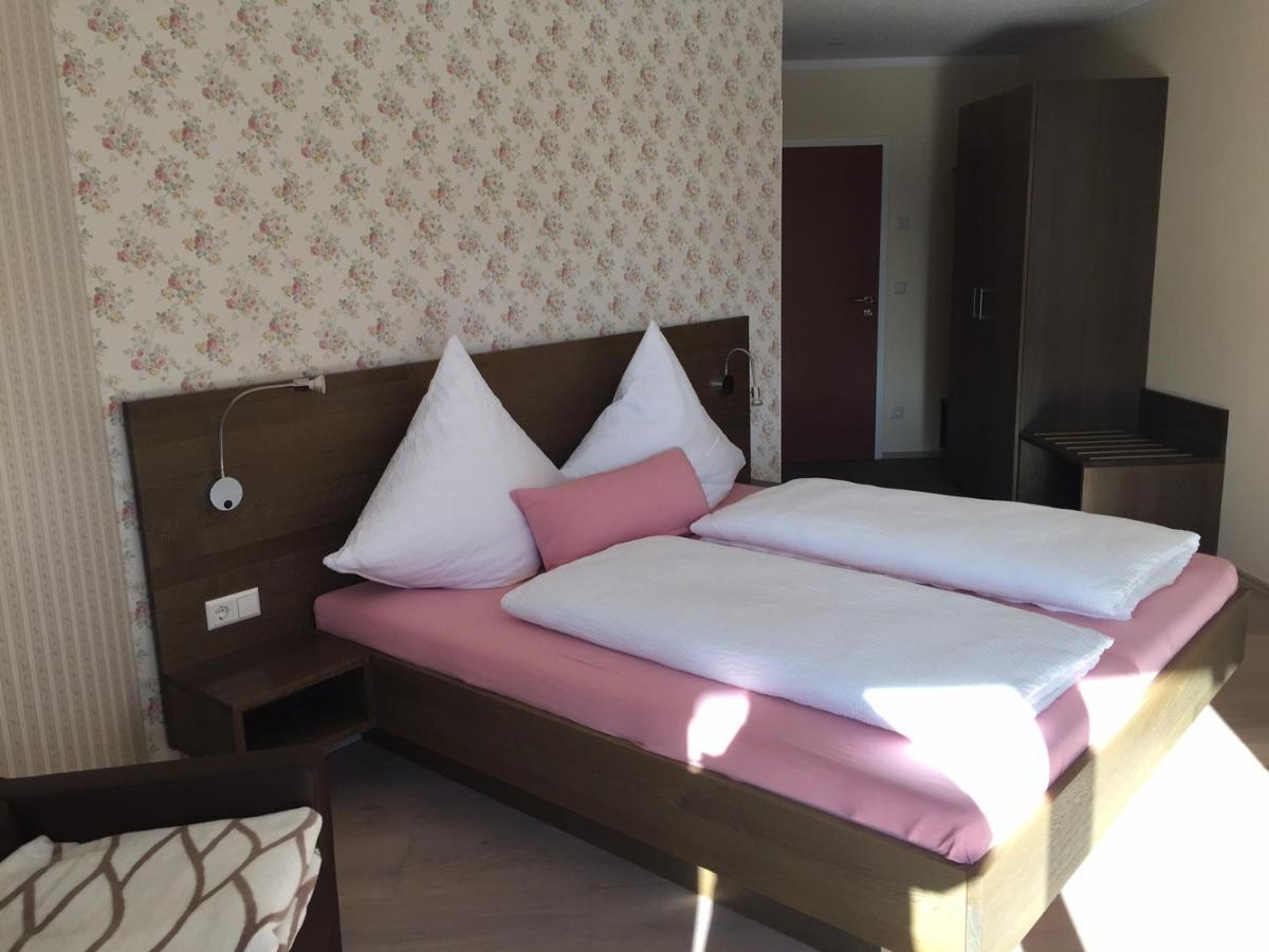 Gret-Stube Hotel Weilheim Екстериор снимка
